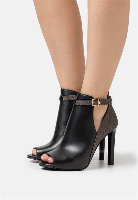 michael kors heels uk|Michael Kors high heels boots.